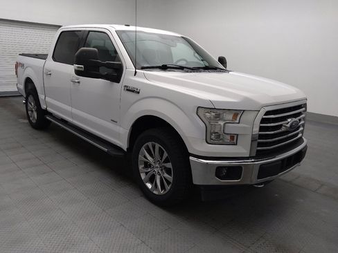 Used 2017 Ford F150 XLT w/ Equipment Group 302A Luxury AWD/4WD image 13
