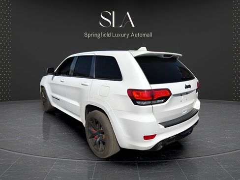 Used 2019 Jeep Grand Cherokee SRT AWD/4WD image 5