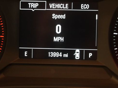 Used 2023 Chevrolet TrailBlazer LT w/ Convenience Package FWD image 4