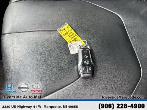 Used 2016 Ford Edge Titanium w/ Technology Package AWD/4WD image 27