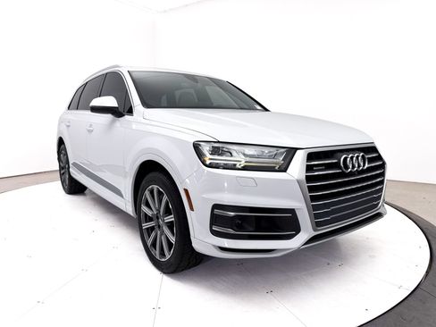 Used 2018 Audi Q7 3.0T Premium Plus AWD/4WD image 14