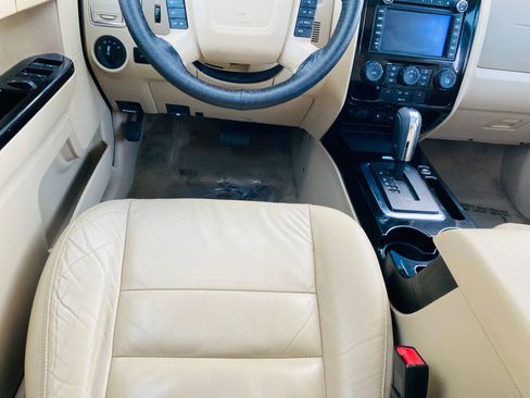 Used 2009 Ford Escape Limited image 26