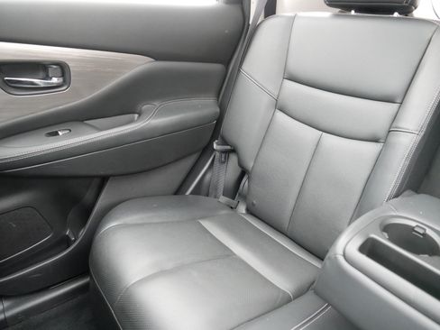 Certified 2017 Nissan Murano Platinum image 12