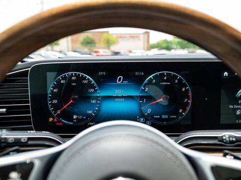 Used 2020 Mercedes-Benz GLS 580 4MATIC image 50