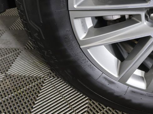 Used 2023 Chevrolet Traverse LT w/ LPO, Floor Liner Package image 24