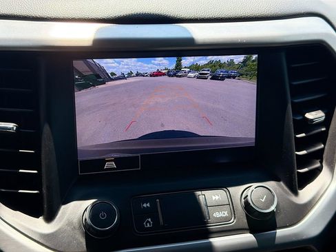 Used 2023 GMC Acadia SLT AWD/4WD image 35
