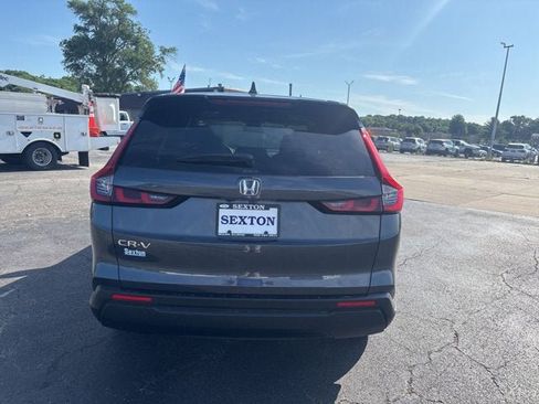 Used 2024 Honda CR-V EX image 8