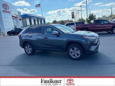 Certified 2025 Toyota RAV4 XLE AWD/4WD image 3