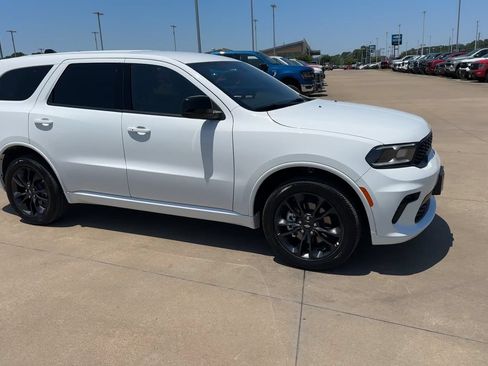 Used 2026 Dodge Durango GT AWD/4WD image 3