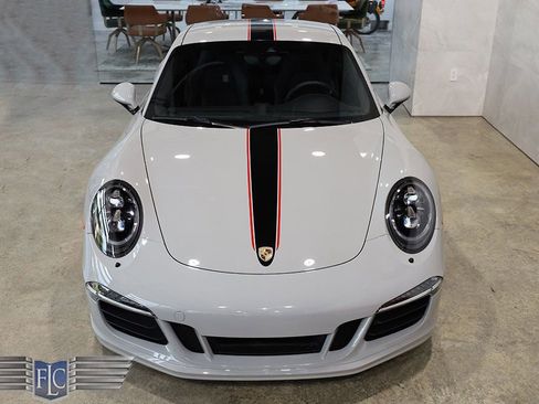 Used 2016 Porsche 911 Carrera GTS image 9