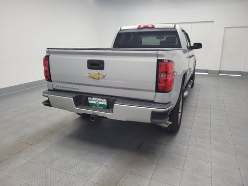Used 2016 Chevrolet Silverado 1500 Custom w/ Custom Convenience Package AWD/4WD image 7