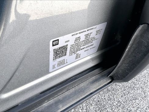 Used 2023 Chevrolet Traverse LS FWD image 37