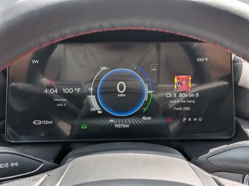 Used 2024 Acura ZDX A-Spec AWD/4WD image 39