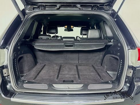 Used 2016 Jeep Grand Cherokee Limited AWD/4WD image 32