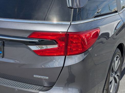 Used 2022 Honda Odyssey Touring image 12