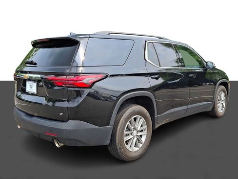 Used 2023 Chevrolet Traverse LT AWD/4WD image 6