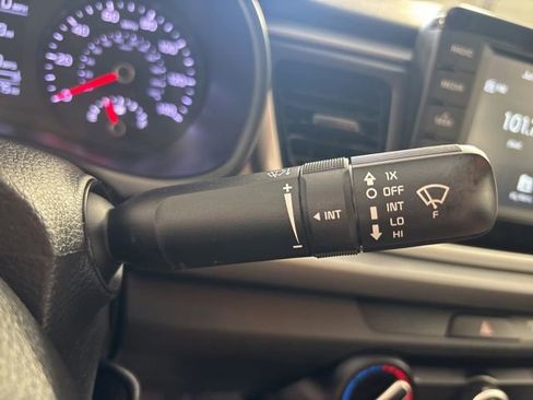 Used 2020 Kia Rio LX FWD image 5