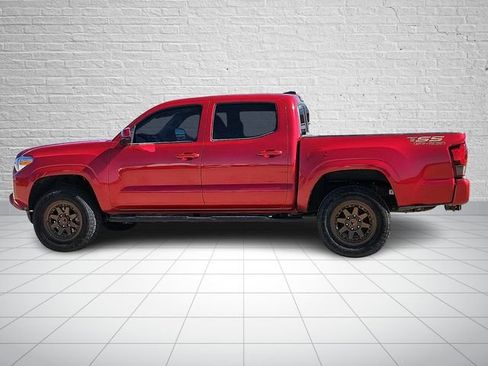 Used 2023 Toyota Tacoma SR image 2