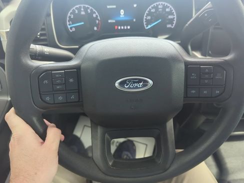 Used 2022 Ford F150 XL w/ Equipment Group 101A High AWD/4WD image 24