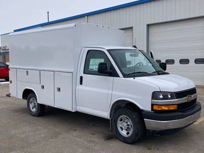New 2025 Chevrolet Express 3500 w/ Power Convenience Package