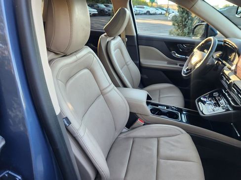 Certified 2022 Lincoln Corsair AWD w/ Premium Package image 11