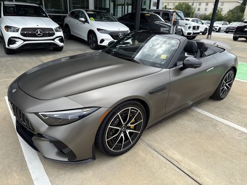 Certified 2023 Mercedes-Benz SL 63 AMG 4MATIC image 28