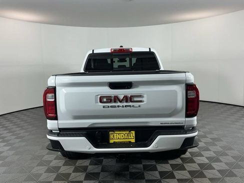Used 2024 GMC Canyon Denali AWD/4WD image 5