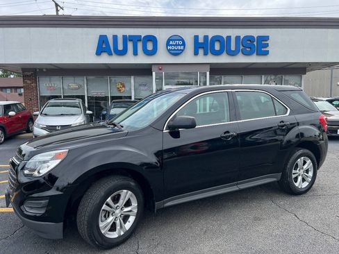 Used 2017 Chevrolet Equinox LS FWD image 7