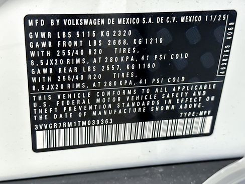 New 2026 Volkswagen Tiguan SE R-Line image 26