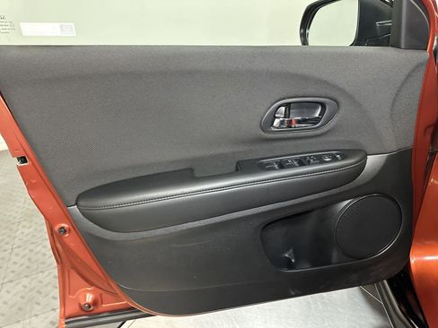 Used 2019 Honda HR-V Sport image 20