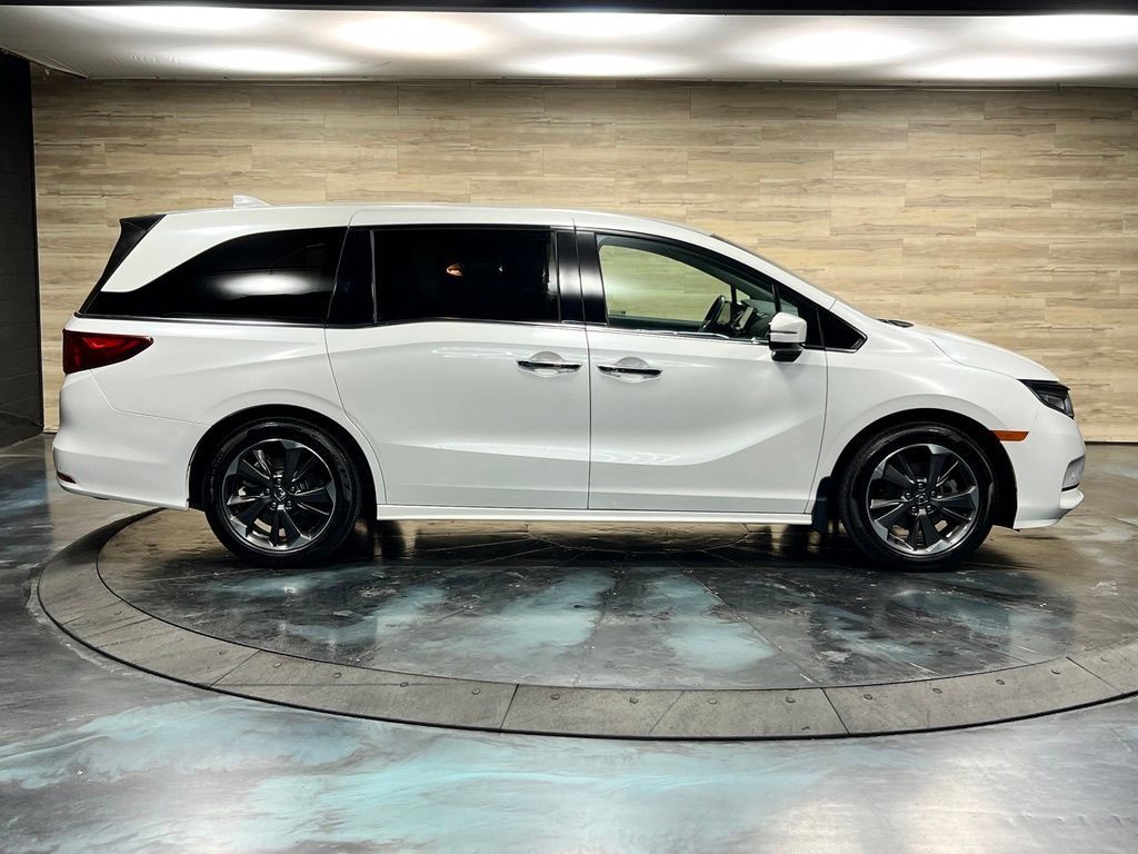 Used 2022 Honda Odyssey Elite image 16
