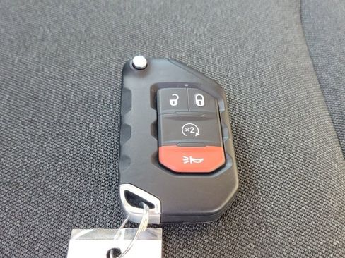 New 2026 Jeep Wrangler Rubicon w/ Technology Group image 37