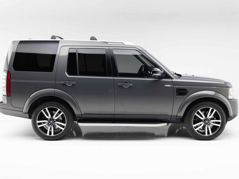 Used 2016 Land Rover LR4 HSE LUX AWD/4WD image 15