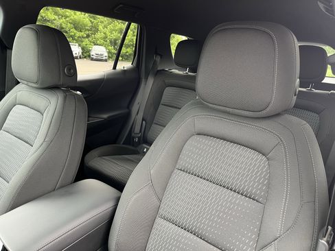 New 2026 Chevrolet Equinox LT image 16