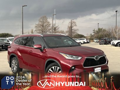 Used 2021 Toyota Highlander Platinum