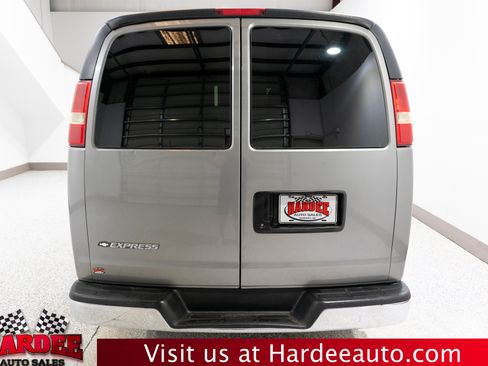 Used 2008 Chevrolet Express 1500 w/ Power Package RWD image 4