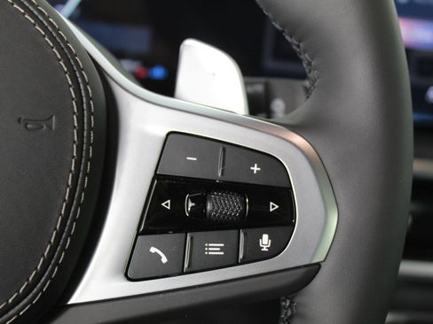 New 2026 BMW X5 xDrive40i w/ M Sport Package image 28