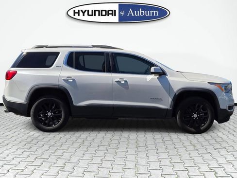 Used 2018 GMC Acadia SLT FWD image 4