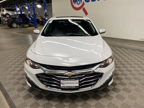 Used 2023 Chevrolet Malibu LT image 3