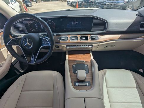 Used 2024 Mercedes-Benz GLS 450 GLS 450 image 2