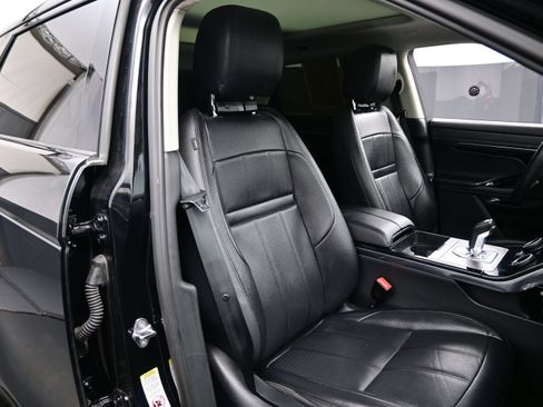 Used 2023 Land Rover Range Rover Evoque SE AWD/4WD image 14