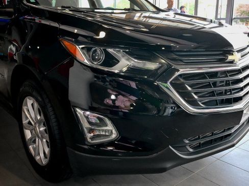 Used 2019 Chevrolet Equinox LT FWD image 10