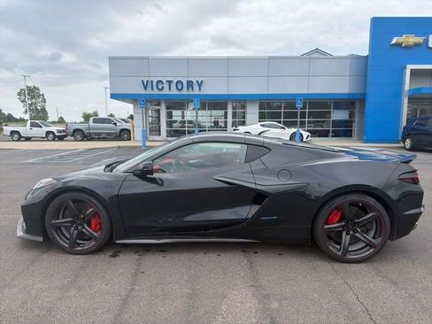 Used 2024 Chevrolet Corvette E-Ray AWD/4WD image 10