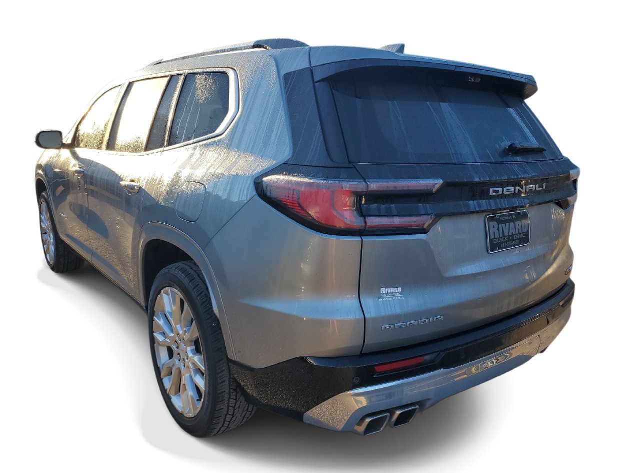 Used 2024 GMC Acadia Denali w/ Super Cruise Package FWD image 3