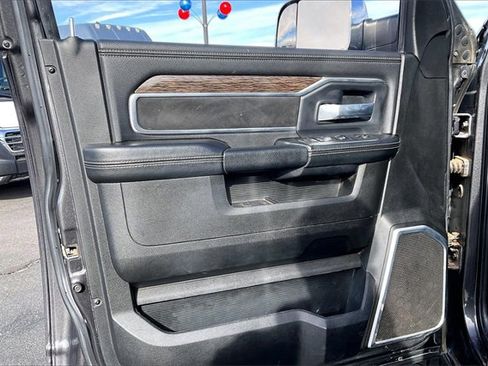 Used 2021 RAM 2500 Laramie image 18