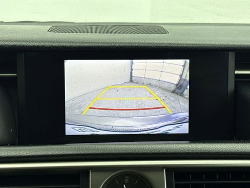 Used 2016 Lexus IS 200t w/ Premium Package image 26