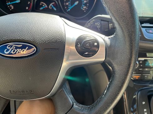 Used 2016 Ford Escape Titanium image 20