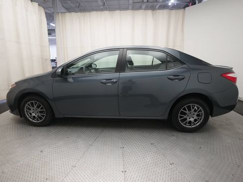 Used 2016 Toyota Corolla LE FWD image 24