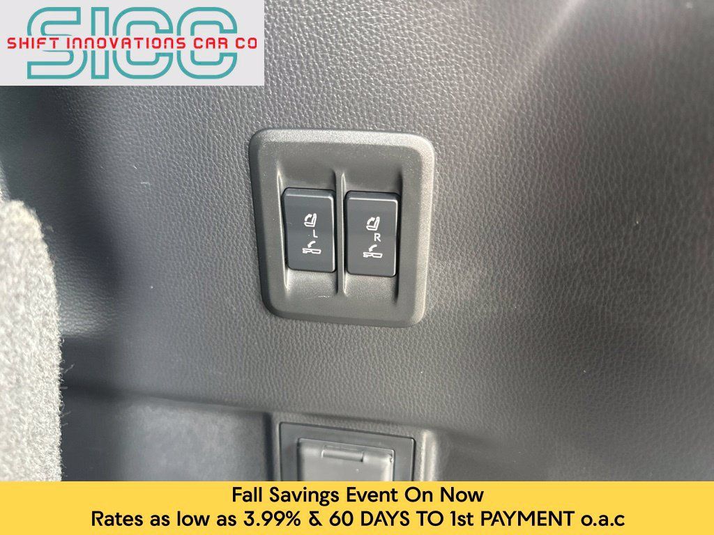 Used 2024 Lexus GX 550 w/ Accessory Package (31) AWD/4WD image 38