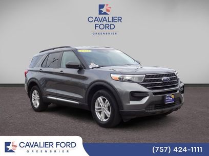 Certified 2023 Ford Explorer XLT w/ Class IV Trailer Tow Package